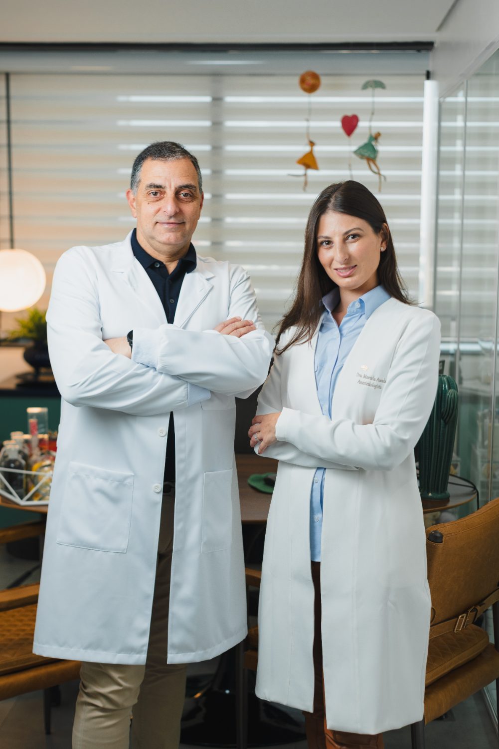 Dr. Marcelo e Dra. Marcela Awada, anestesiologistas da M2A